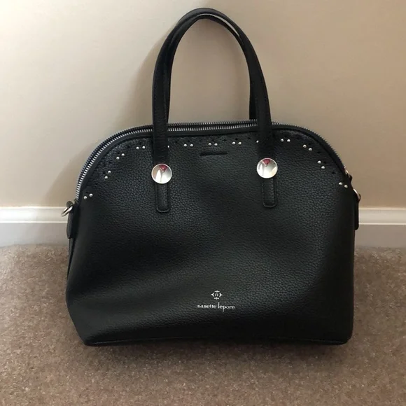 NWOT black scallop bag w/crossbody - Picture 2 of 4